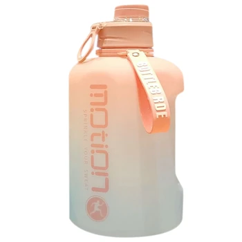 Спортна вода с обем 2 литра със скалата, уреди за фитнес, преносима множество вода от наклон пластмаса на открито